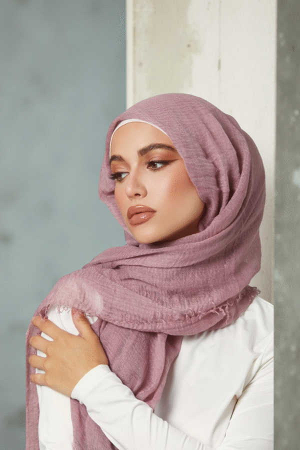 Dusty Rose Whisper Crinkle Cotton Hijab – Effortless Everyday Elegance