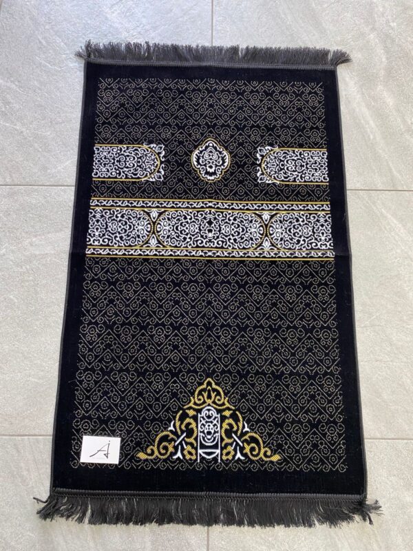 Premium Kaaba Design Prayer Mat – Black & Gold Velvet Musalla